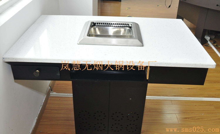 四川定制機(jī)器人無煙火鍋凈化器 四川定制機(jī)器人無煙火鍋凈化器(www.meishijia520.cn)