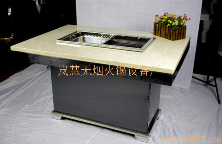 廠家定制焊煙凈化器廠家批發(fā)零售（www.meishijia520.cn)