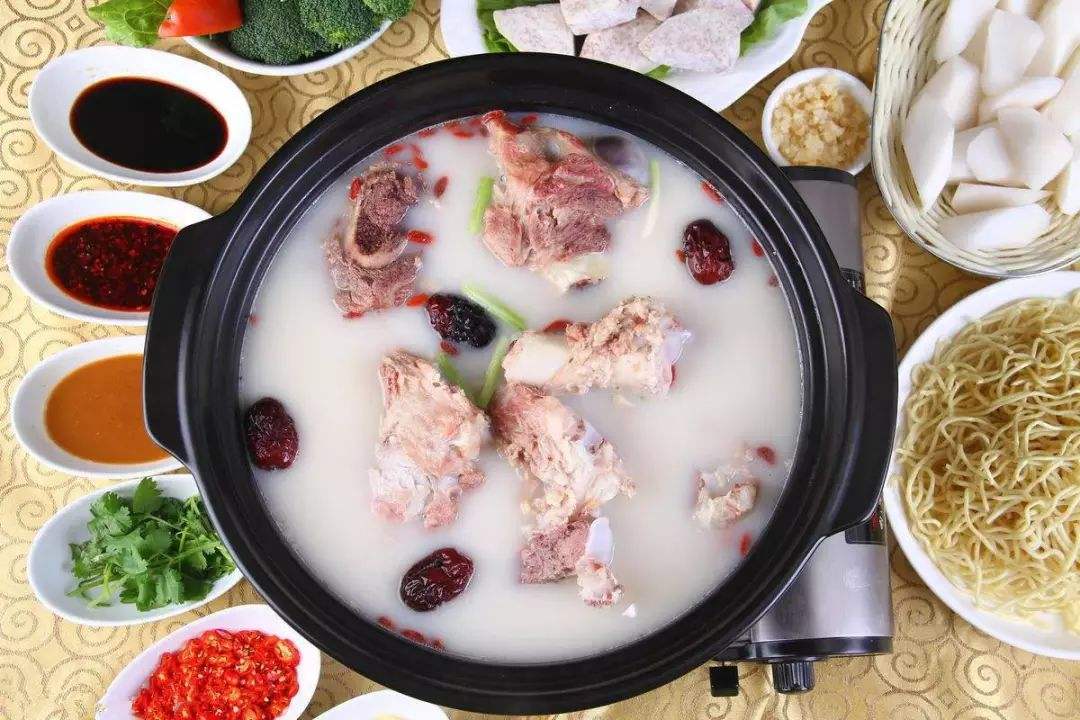 智能蒸汽火鍋多少錢一臺(tái)（www.meishijia520.cn)