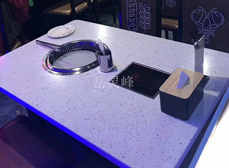 無煙火鍋凈化器購顏色保養(yǎng)有哪些方法? 無煙火鍋凈化器購顏色保養(yǎng)有哪些方法?(www.meishijia520.cn)