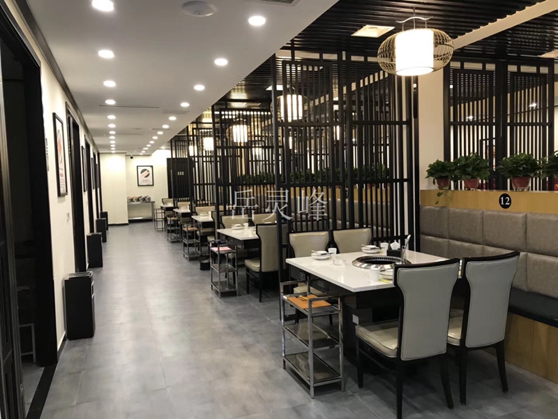淺談源頭老火鍋店裝修需要注意的問題 淺談源頭老火鍋店裝修需要注意的問題(www.meishijia520.cn)