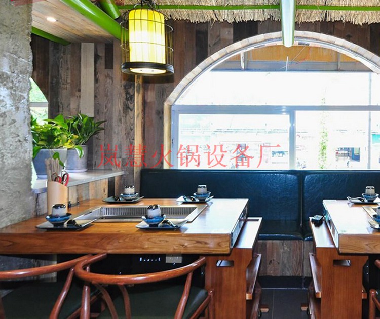 中山無煙火鍋餐桌具有的優(yōu)點(diǎn)（www.meishijia520.cn)
