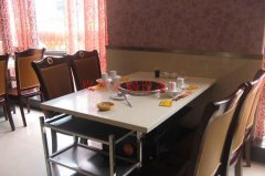 加盟無(wú)煙火鍋預(yù)算需要多少？